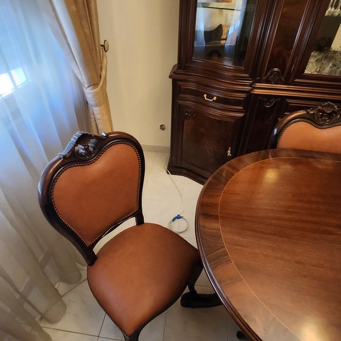 Movel sala com mesa e cadeiras