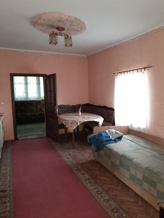 Продається затишний будинок у селі Вільховиця