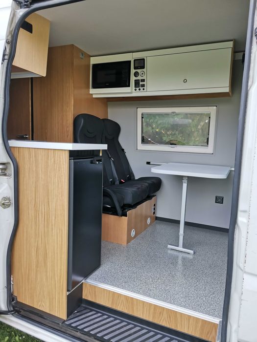 Zabudowa vana kamperowa, Camper van zabudowa, Konwersja vana