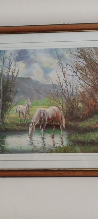 Quadro com moldura de madeira