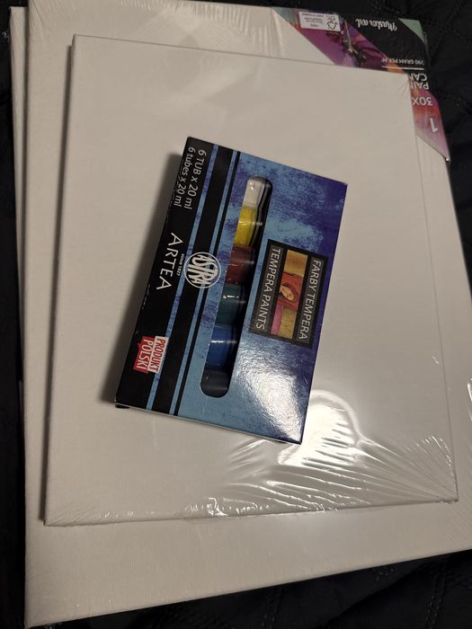 Plotna i farby akrylowe