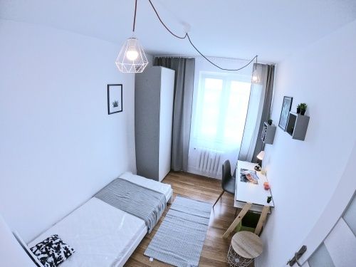 Pokoje dla studentów - komfortowe mieszkanie, Piątkowo, przy tramwaju, UAM
