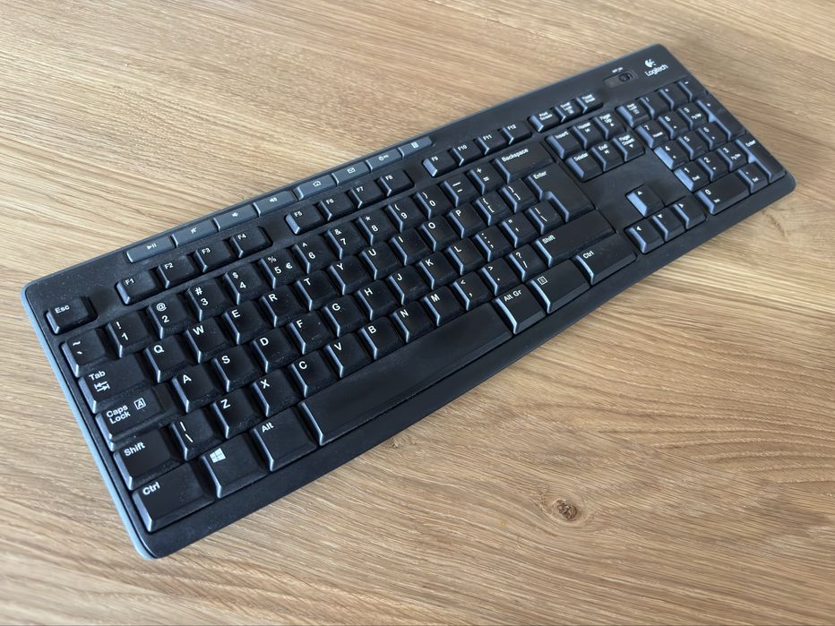 Logitech zestaw MK270 (klawiatura + mysz)
