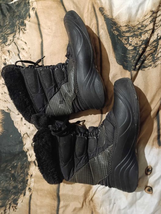 Бесплатно ботинки columbia 41,5 р-р.