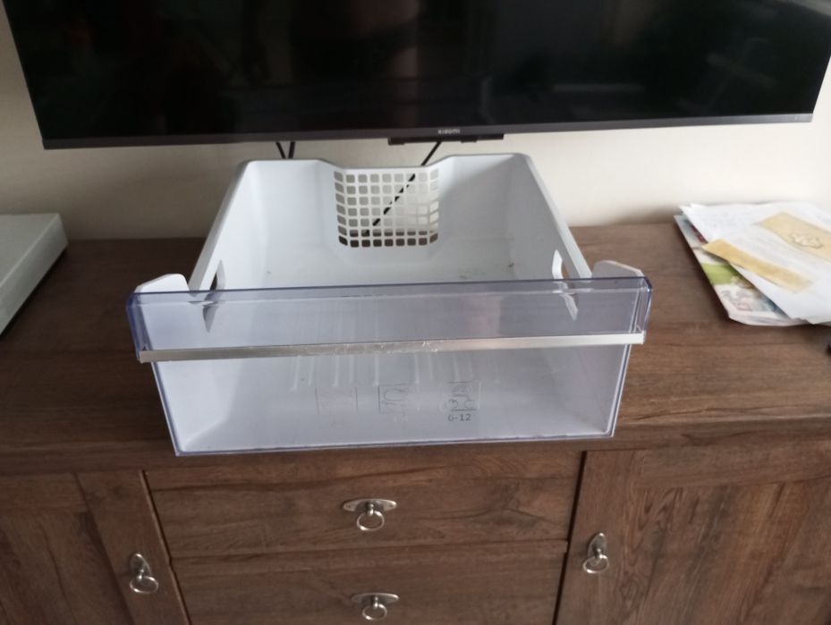 Półka szklana zamrażarka do lodówki 40cm x 28.7cm Beko  MCNA406E33ZXB