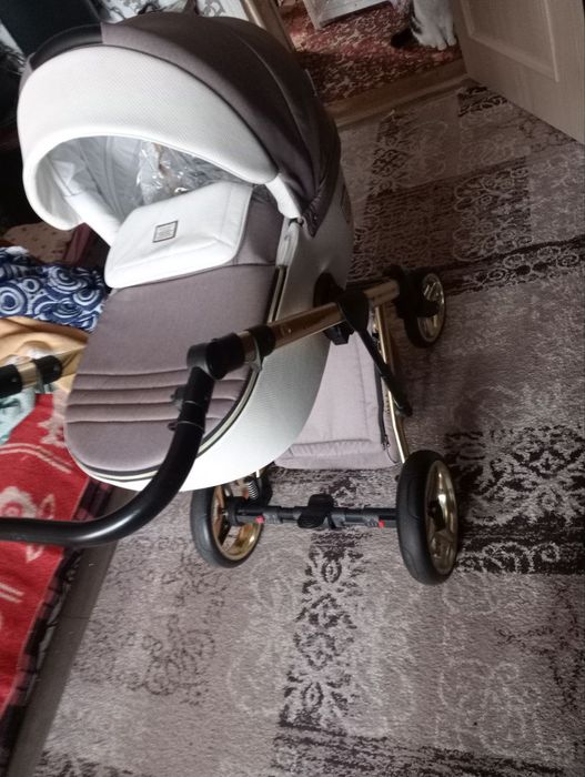 Продажа дитячої коляски