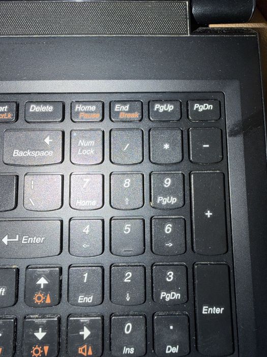Laptop Lenovo B5400