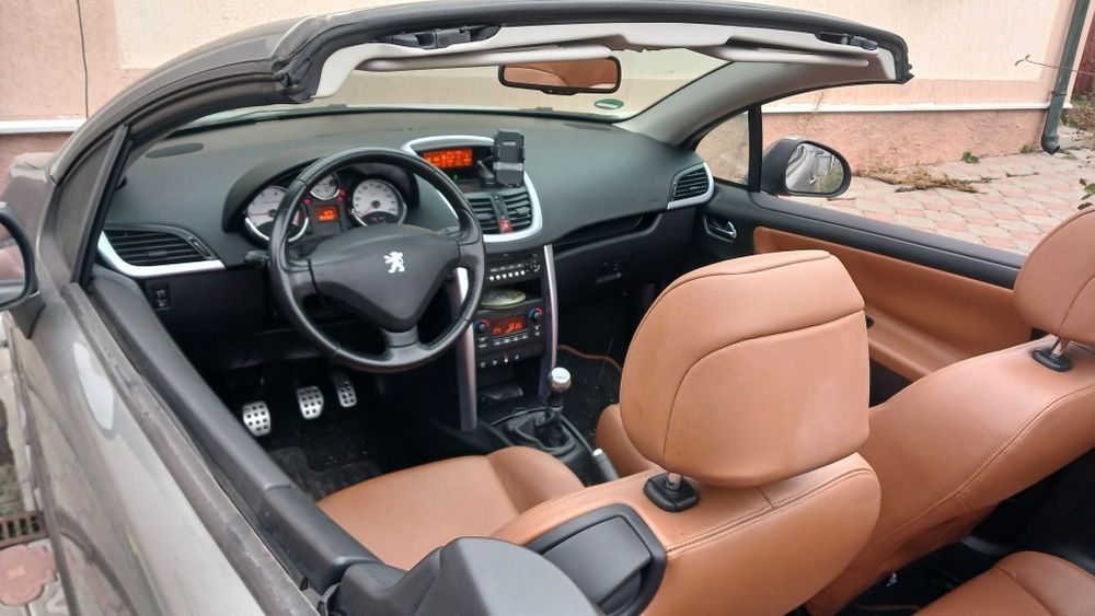 Продам автомобиль пежо 207 сс