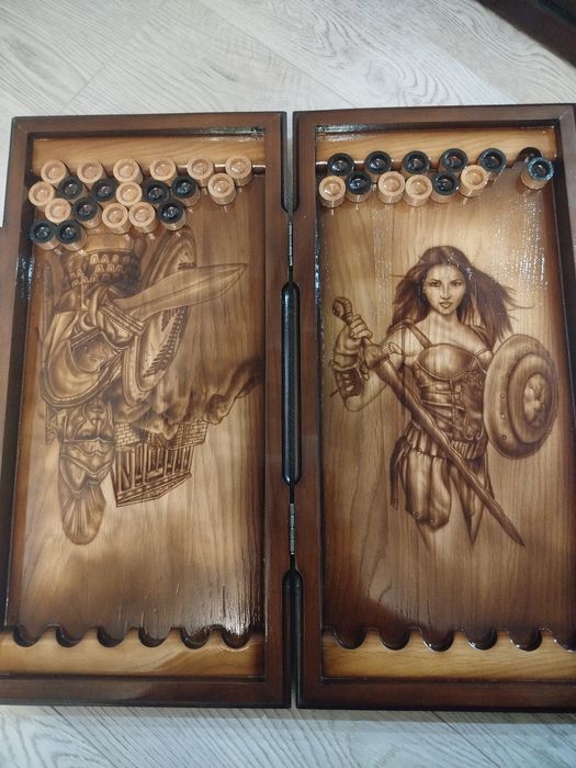 Дерев'яні нарди, ручної роботи