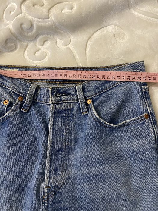 Джинси жіночі levis 28 розмір