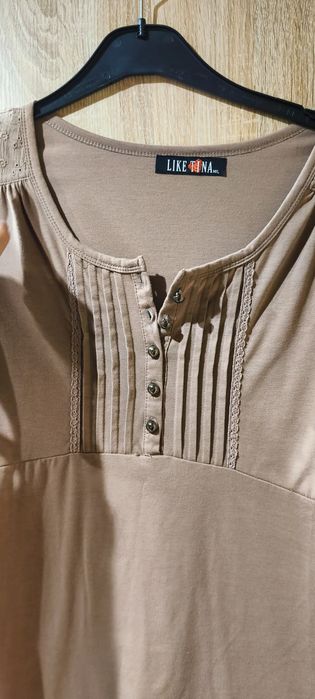 Bluzka beżowa na guziczki