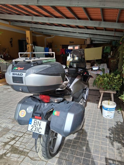 Vendo moto iconica ds honda