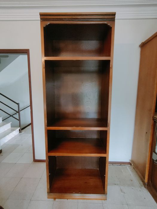 Bar/garrafeira de madeira