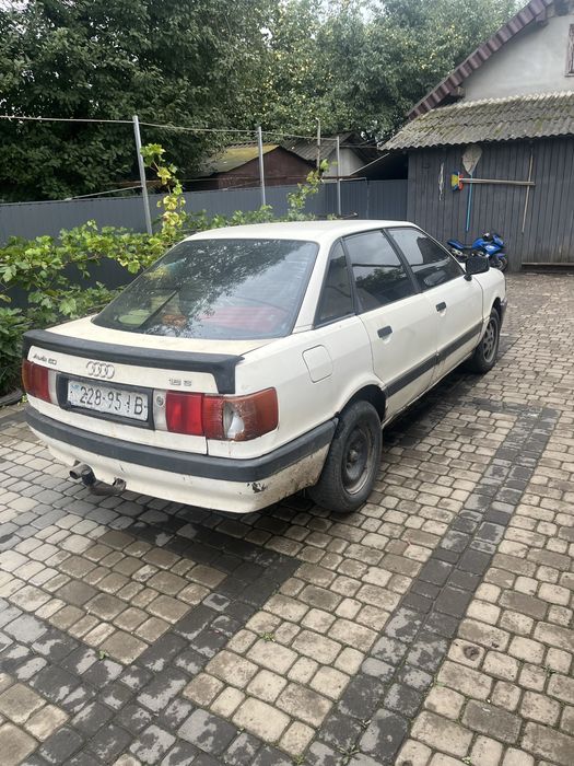 Продам Ауді 80.