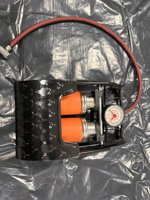 Bomba de ar dupla de pe