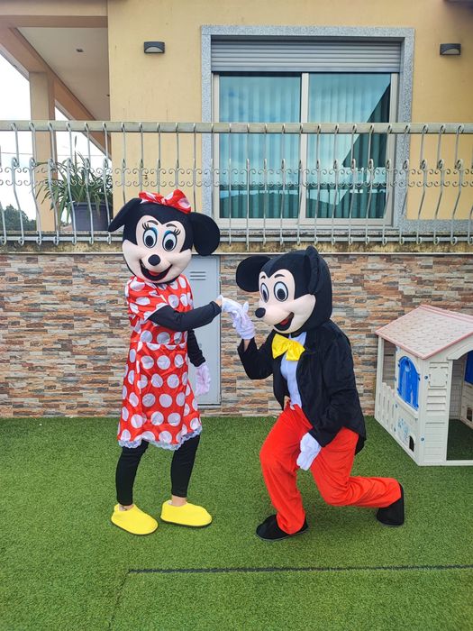Mascote Mickey mouse e Minnie