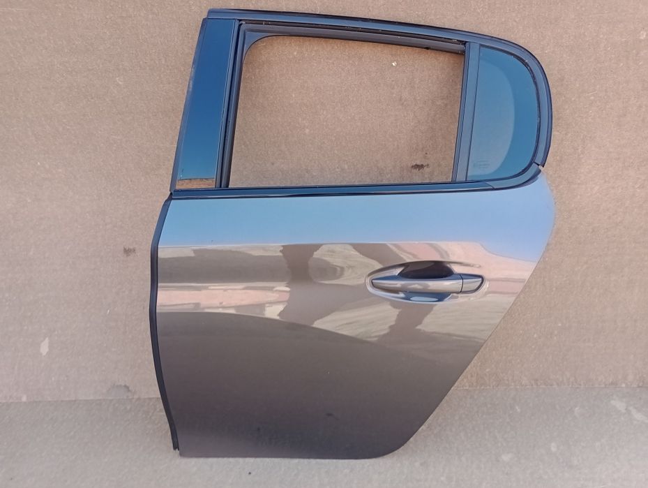 Peugeot 208 II drzwi lewe tył evlc