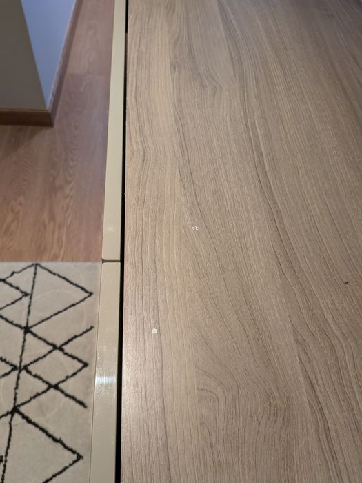 Estrutura 2 móveis IKEA BESTÅ 120 cm – Carvalho + portas bege brilhante