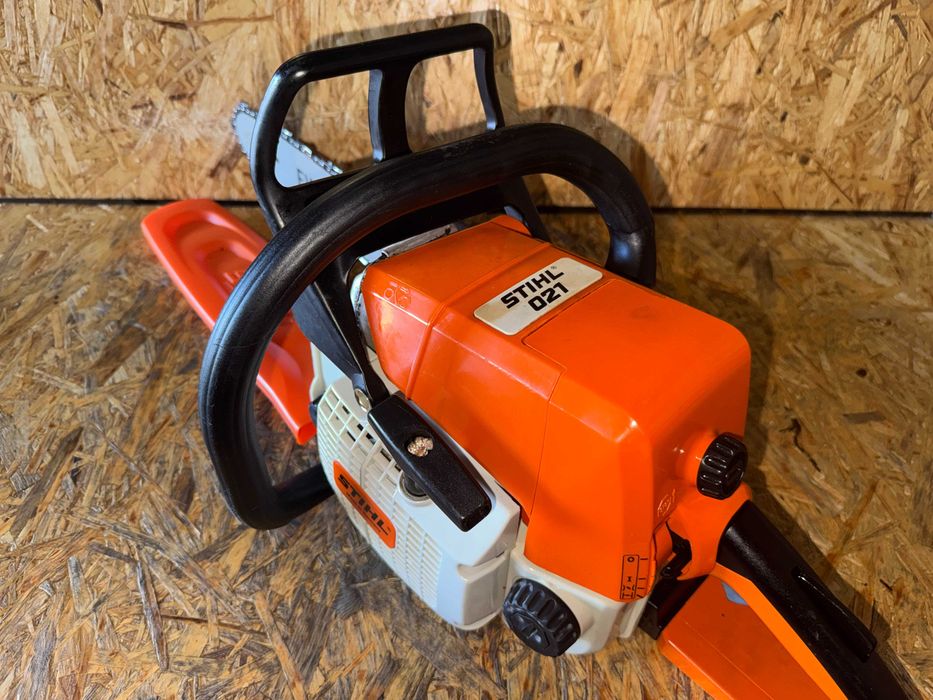 Piła pilarka spalinowa motorowa Stihl 021 !!!