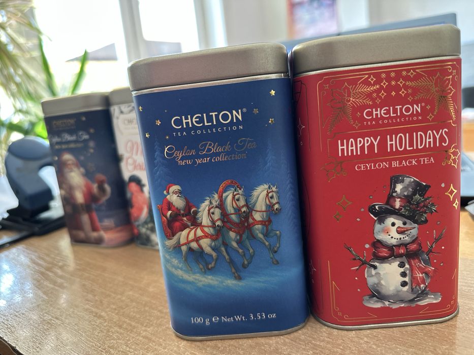 Новорічний подарунок чай в Жб банці