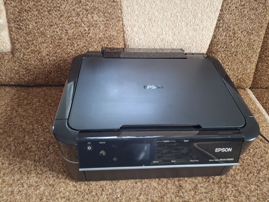 Продам EPSON PX660