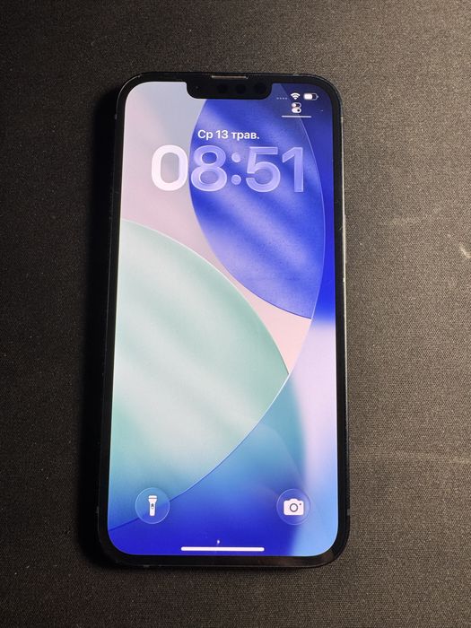 Продам Apple iPhone 13 128GB