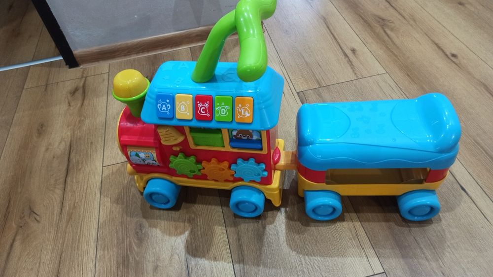 Pociąg jeździk pchacz