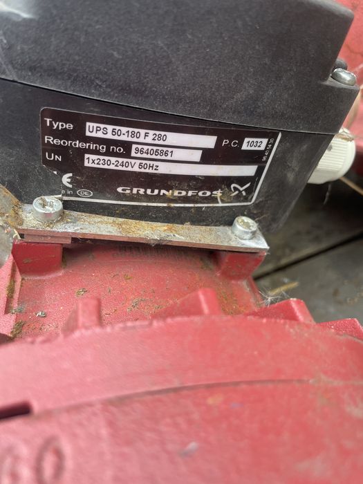 Pompa grundfos ups 50-180 f 280 model c ups 32-30-f