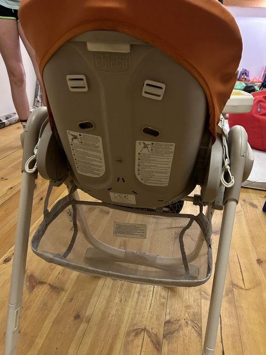 Продам бу кресло Chicco