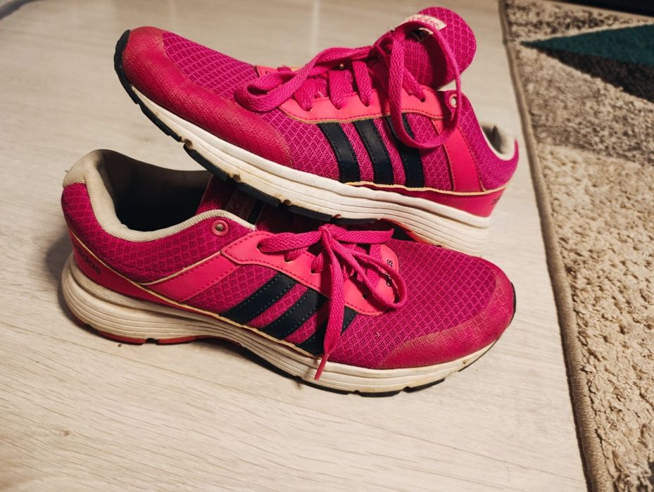 Buty Adidas Cloudfoam vs City 42