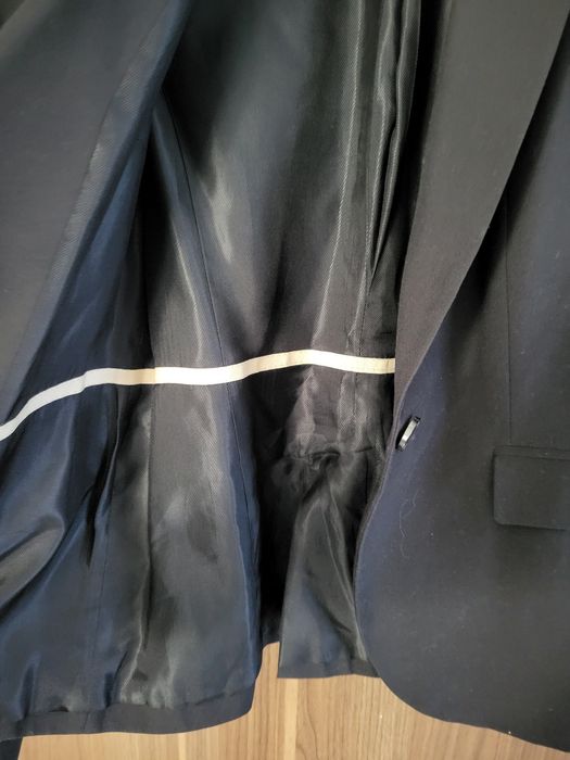 Żakiet czarny marki Zara rozmiar 38