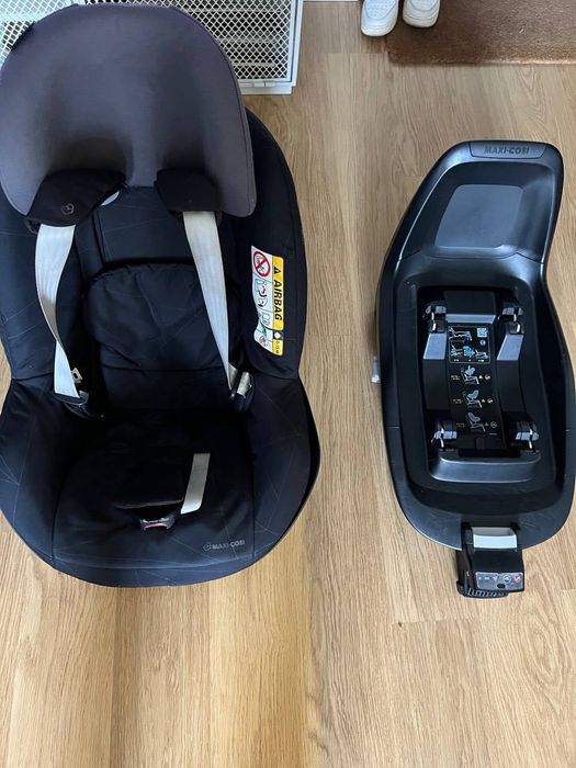 автокрісло Maxi-Cosi 2wayPearl+База для автокрісла Maxi-Cosi 2wayFix