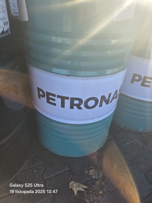 Beczki metalowe od oleju 200l
