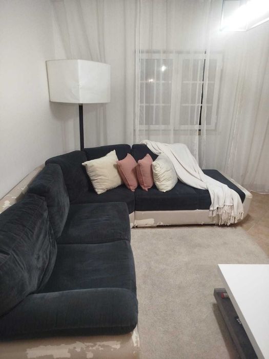 Sofa em L de grande acabamento e qualidade