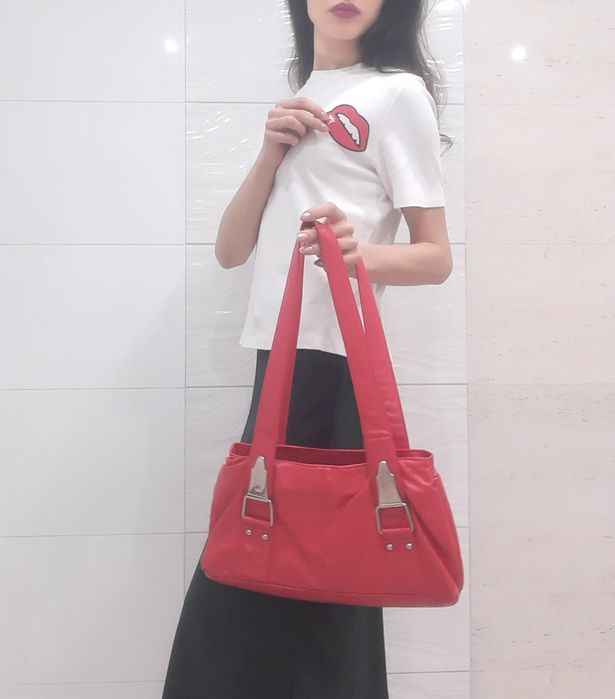 Czerwona torebka vintage chic Red leather bag 90s oldschool Rouje styl