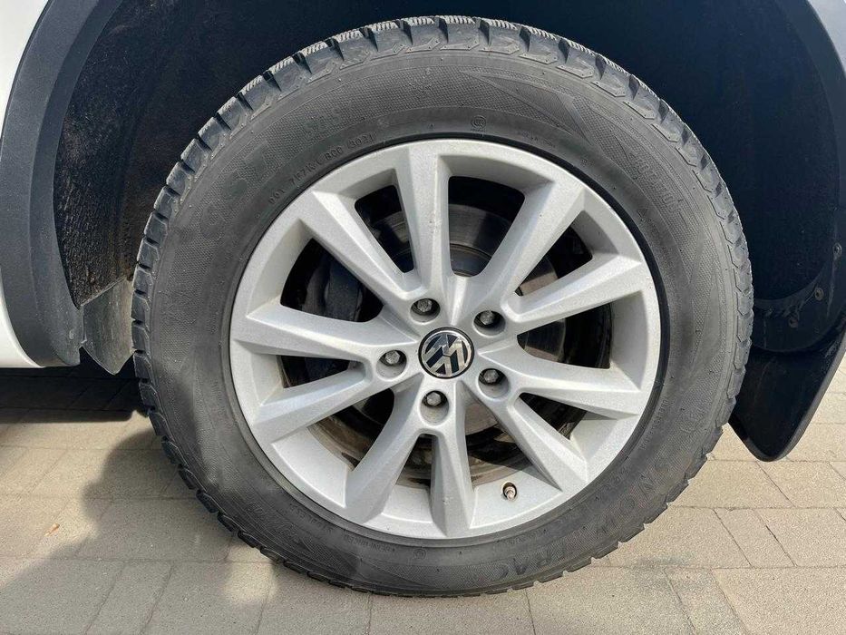 Продаю авто Volkswagen Touareg