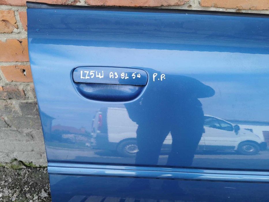 Audi a3 8l 5d lz5w drzwi prawe przód przednie wysyłka