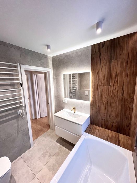 Продаж квадродуплексу з ремонтом VIP