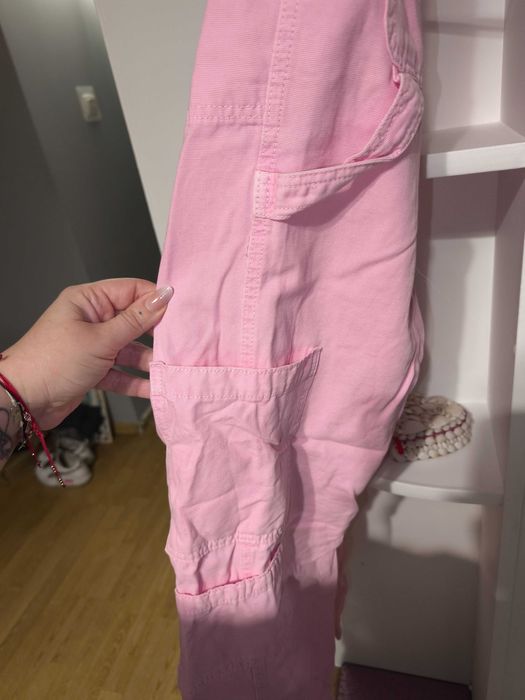 Bojówki różowe nowe bez metki