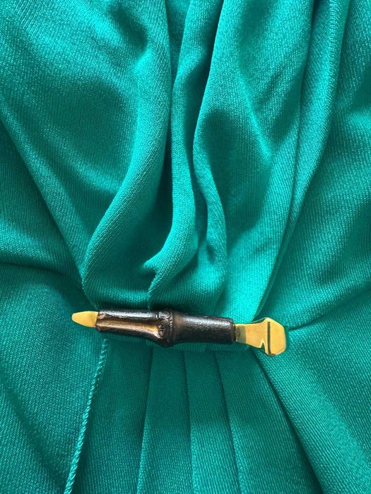 GUCCI vestido verde cai cai