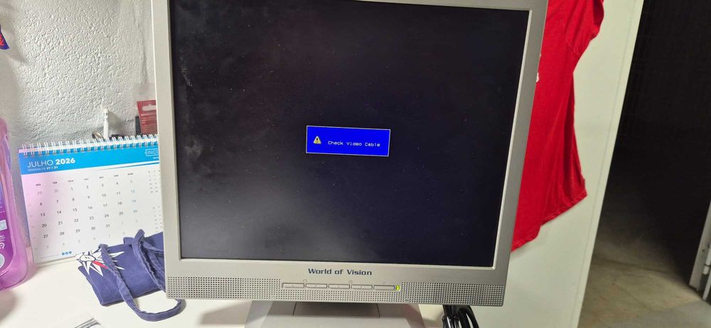 Monitores  15"/17"/19"