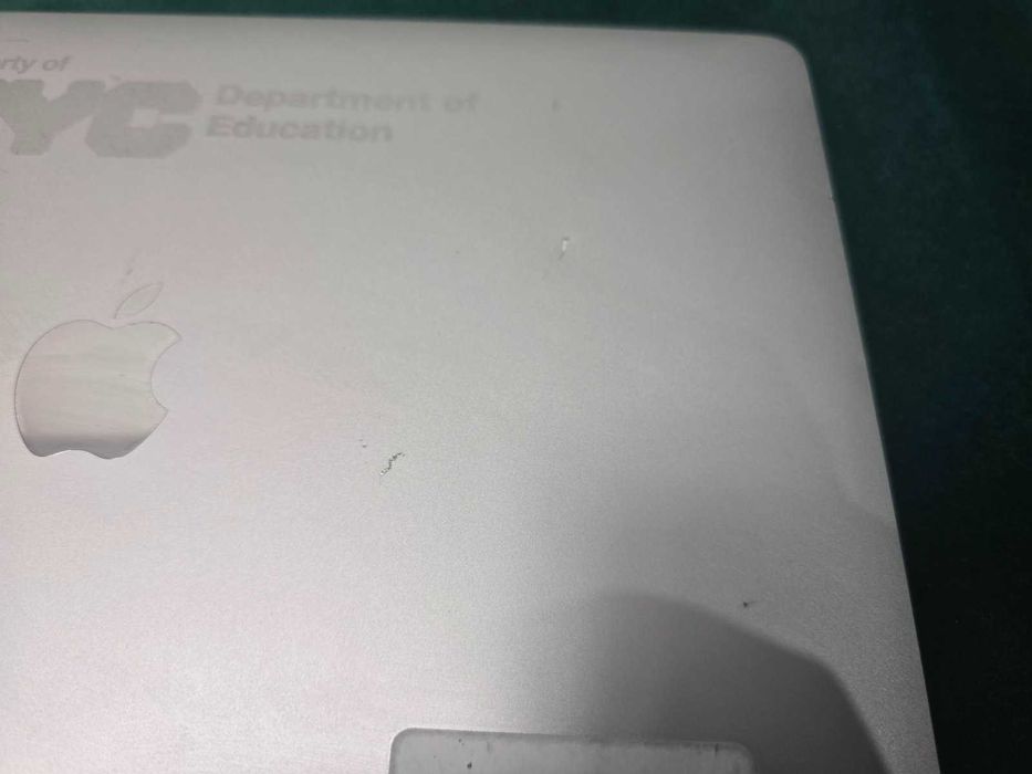 Макбук Apple MacBook Air 13 M1 2020 A2337 8gb 256gb 1цикл