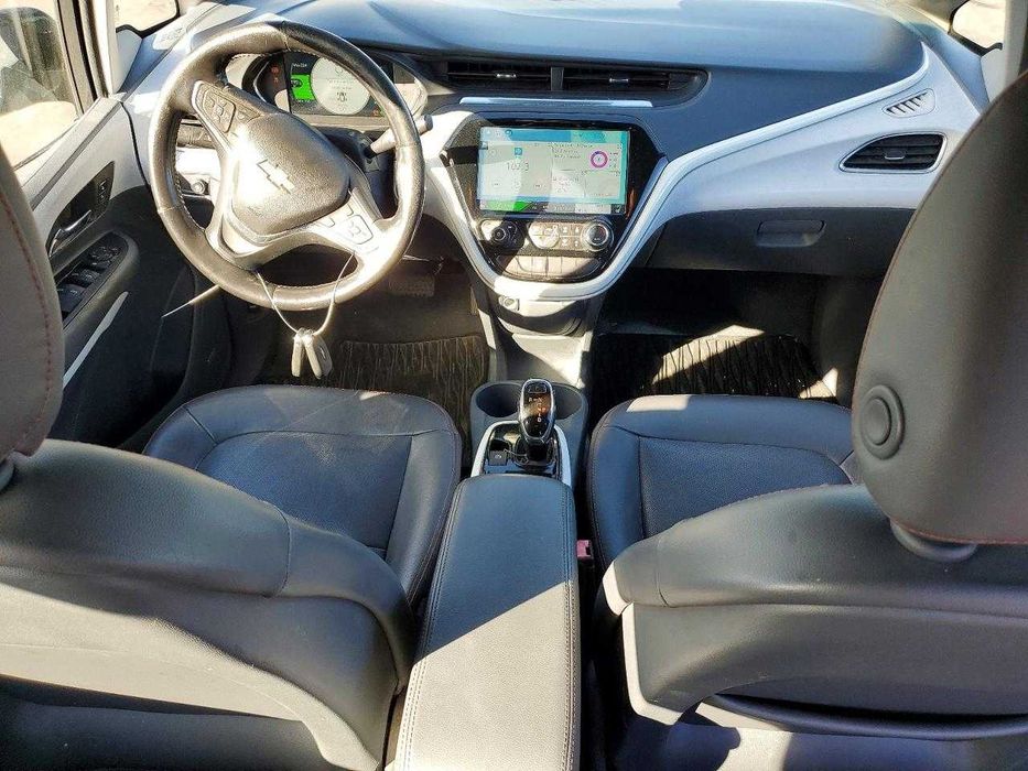 Бампер Chevrolet Bolt Розборка Шевроле Болт запчастини до Chevrolet Bolt