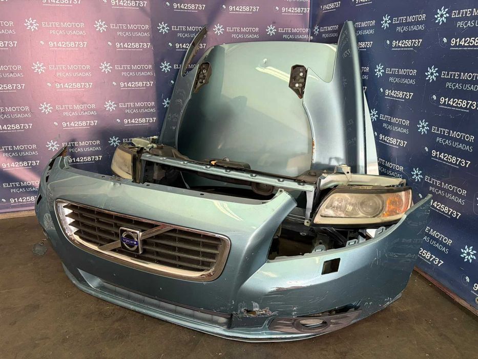 Frente completa usada VOLVO V50 S40 facelift restyle capot parachoques oticas guardalamas