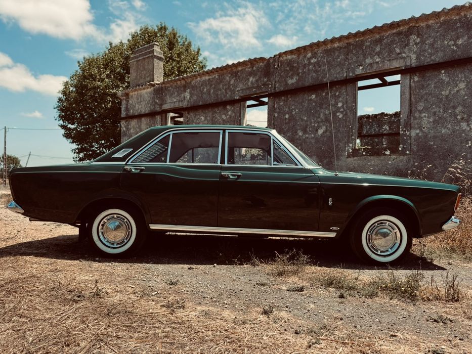 Ford Taunus  V6 20M