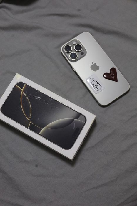iPhone 16 pro 128 gb