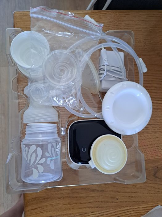 Laktator Canpol babies Easy&Natural