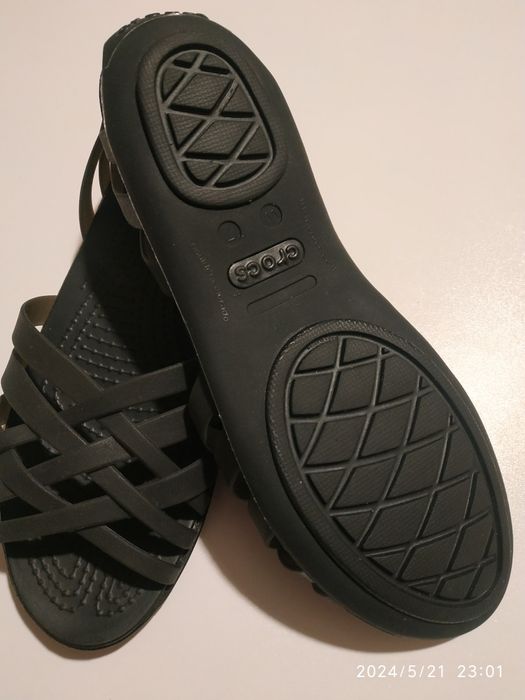 Crocs Huarache W8 38-39