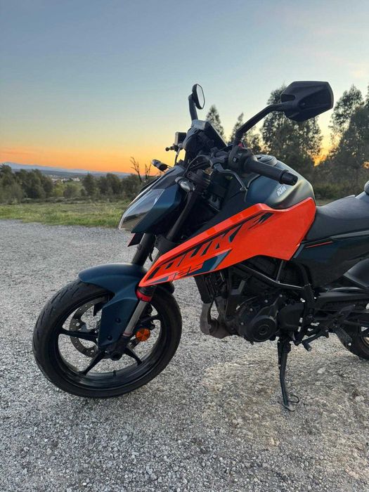 KTM 125 DUKE 2024