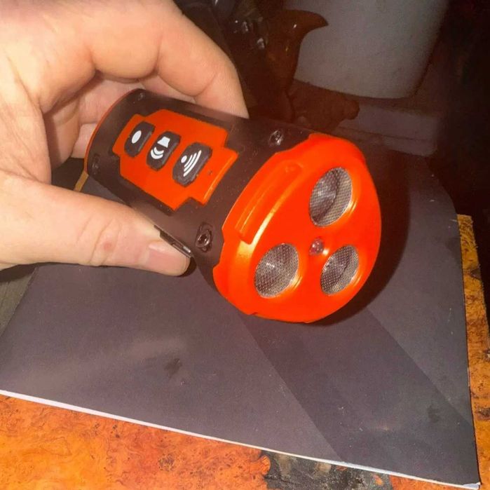 Ультразвуковой отпугиватель собак XP-30 PRO відлякувач и фонарик